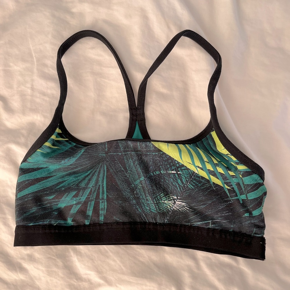 Fabletics reversible sports bra (xs)